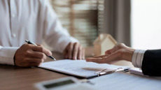 Ασφάλιση: Τι να προσέξετε στην εξόφληση του συμβολαίου