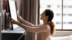 Αλλάζετε συνέχεια διαρρύθμιση στο σπίτι σας; Τότε έχετε αυτά τα 7 χαρακτηριστικά
