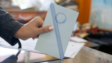 Δημοσκόπηση Opinion Poll: Στο 30,7% ανεβαίνει η Νέα Δημοκρατία - Τι απαντούν για το ενδεχόμενο νέου κόμματος Τσίπρα