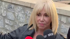 Άλιμος: «Το μωρό έκλαιγε πάρα πολύ, ήταν αφυδατωμένο» λέει η γυναίκα που εντόπισε το βρέφος δίπλα στους κάδους σκουπιδιών