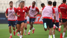 Ολυμπιακός: Η τελευταία προπόνηση στο ΟΑΚΑ πριν τον τελικό του Κυπέλλου - Εκτός αποστολής ο Κωστούλας