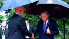 Στην Αλβανία ο Ερντογάν, σχολίασε τα sneakers του Έντι Ράμα