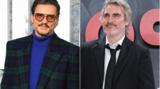 Ο Πέδρο Πασκάλ «έσωσε» τον Χοακίν Φοίνιξ από μία παραλίγο γκάφα στις Κάννες - Τι του είπε στο αυτί
