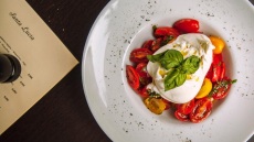 Santa Lucia Trattoria: Μια ζεστή ιταλική γωνιά-ανακάλυψη στο Παγκράτι