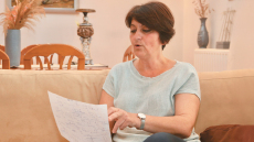 Η μητέρα του μηχανοδηγού στα Τέμπη στο ΘΕΜΑ: Γύρισα τον κόσμο ανάποδα για να μη μείνει καμία σκιά για το παιδί μου - Δείτε βίντεο