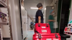 Δώρα ζωής σε τρεις ασθενείς από 57χρονη στη Θεσσαλονίκη - Σε «Ιπποκράτειο» και Ιταλία νεφρός και ήπαρ, στο ΑΧΕΠΑ οι κερατοειδείς