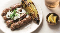 Κόφτα ή κεμπάπ με 7 μπαχαρικά