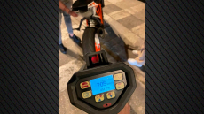 Έπιασαν 35χρονο να τρέχει με μηχανή με 205 χλμ. στη Βουλιαγμένης