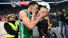 Η τρυφερή ανάρτηση της Δαρσινού για την ονομαστική εορτή του συζύγου της Κώστα Σλούκα: Να σε χαίρομαι μωρό μου