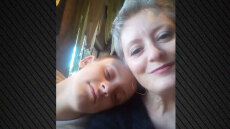 Πάτρα: Συγκλονίζει η μητέρα που έγινε δότρια ήπατος για μεταμόσχευση στον γιο της - «Και την καρδιά μου να μου ζήταγαν, θα την έδινα»