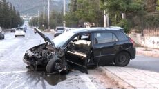 Κατεχάκη: Αυτοκίνητο έπεσε σε κολόνα – Τραυματίστηκε ο οδηγός

