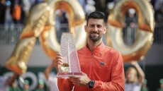 Έγραψε ιστορία στη Γενεύη ο Τζόκοβιτς, κατέκτησε τον 100ο τίτλο στην τεράστια καριέρα του - Βίντεο 
