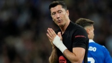 Ο Λεβαντόφσκι πατάει «φρένο», δεν θα αγωνιστεί με την Εθνική Πολωνίας: «Το σώμα στέλνει σήματα, χρειάζεται ξεκούραση»
