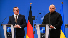 Συμφωνία 5 δισ. ευρώ Γερμανίας - Ουκρανίας για οπλικά συστήματα, αεράμυνα και Starlink