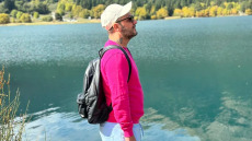 Ο Πάρης το πρωί είναι νοσηλευτής και το απόγευμα δάσκαλος χορού – Η μοναδική ιστορία του