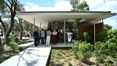 Ακρόπολη: Παραδόθηκε στους πολίτες το Νέο Πωλητήριο