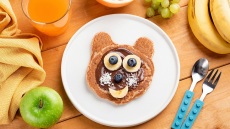 Γιατί πρέπει να δίνουμε τηγανίτες στα παιδιά μας για πρωϊνό;