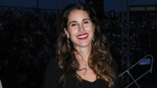 Η Παυλίνα Βουλγαράκη δημοσίευσε την πρώτη φωτογραφία με τη νεογέννητη κόρη της