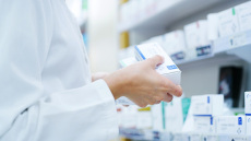 Προφυλακιστέα δύο μέλη του κυκλώματος των παράνομων συνταγογραφήσεων σε βάρος του ΕΟΠΥΥ