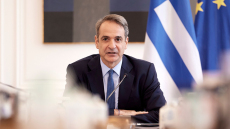 Ο Μητσοτάκης καλεί τους πρυτάνεις με το βλέμμα στην ασφάλεια των ΑΕΙ - Ατζέντα με κοινωνικές πρωτοβουλίες από την κυβέρνηση