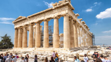 Οι Αμερικανοί τουρίστες ψηφίζουν Ελλάδα: Η ελληνική «πρωτιά» στην Ευρώπη φέτος 