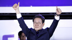 Δεν θα διαψεύσω τις προσδοκίες του λαού υπόσχεται ο νικητής των εκλογών στη Νότια Κορέα
