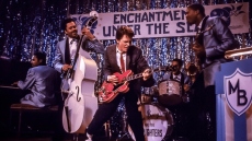 Back to the Future: Οι πρωταγωνιστές ενώνουν τις δυνάμεις τους για να βρεθεί η κιθάρα του Μάρτι ΜακΦλάι