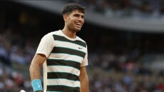 Προπονήθηκε με φανέλα Μούρθια ο Αλκαράθ στο Παρίσι - Δείτε φωτογραφίες 