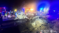 Καταδίωξη στη Μάλαγα κατέληξε σε θανατηφόρο τροχαίο - Προσπάθησαν να διαρρήξουν φαρμακείο και συγκρούστηκαν με όχημα αστυνομικού