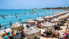 Ξεπέρασε τους 37 βαθμούς ο υδράργυρος, χαλάζι στις Σέρρες – Θα ανέβει η θερμοκρασία το τριήμερο 