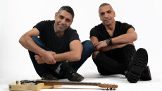 Τα Κίτρινα Ποδήλατα γιορτάζουν τα 25 τους χρόνια με μία συναυλία στο Θέατρο Βράχων