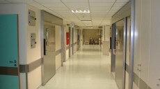 Σε βαριά αλλά σταθερή κατάσταση η 62χρονη μετά τη λάθος μετάγγιση στο Τζάνειο - ΕΔΕ για το τραγικό λάθος