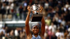 Η  21χρονη Κόκο Γκοφ νέα βασίλισσα του Roland Garros - Επικράτησε 2-1 της Σαμπαλένκα στον τελικό με ανατροπή - Βίντεο