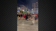  Κάηκε ο Πειραιάς με το 15ο πρωτάθλημα του Ολυμπιακού στο μπάσκετ - Δείτε βίντεο 