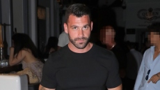 Στάθης Σχίζας: Η πρώτη του αντίδραση για το κοινό στιγμιότυπο με την Ιωάννα Τούνη - Δείτε το βίντεο