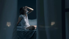 Πότε οι νυχτερινές εφιδρώσεις δεν οφείλονται στη ζέστη, αλλά σε σοβαρό πρόβλημα υγείας
