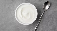 5 στέκια για αγνό, παραδοσιακό γιαούρτι στην Αθήνα