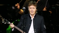 Πολ Μακ Κάρτνεϊ για  Μπράιαν Γουίλσον: Τον αγαπούσα, είχα το προνόμιο να βρεθώ για λίγο κοντά στο λαμπερό του «φως»