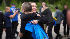 Νέα ανταλλαγή αιχμαλώτων μεταξύ Ουκρανίας - Ρωσίας: Επιστρέφουν σοβαρά τραυματισμένοι στρατιώτες