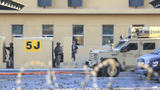 Οι ΗΠΑ απομακρύνουν προσωπικό από τη Μέση Ανατολή, με φόντο απειλές του Ιράν - Προς ναυάγιο οι επαφές με Τεχεράνη