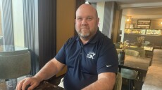 Bud Darr για το νέο τέλος επιβατών: Τα ελληνικά λιμάνια κινδυνεύουν να χάσουν μερίδιο από την παγκόσμια κρουαζιέρα