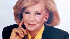 Κατερίνα Γιουλάκη: Προ ημερών ο θάνατός της, οι δικοί της άνθρωποι την αποχαιρέτησαν σήμερα στο αποτεφρωτήριο της Ριτσώνας