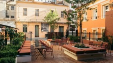 Okupa: Μια αυλή στον Κεραμεικό όπου οι μέρες κυλούν αλλιώς