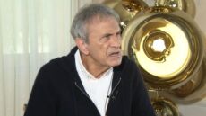 Γιώργος Νταλάρας: Τίποτα δεν είναι ασφαλές στην Ελλάδα, ούτε η ελευθερία μας ούτε η δημοκρατία μας