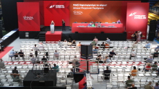 Συνεχίζεται για 3η μέρα το συνέδριο του ΣΥΡΙΖΑ - Το απόγευμα η συζήτηση για τις αλλαγές στο καταστατικό