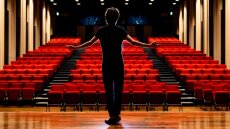 Υπουργείο Πολιτισμού. Ετήσια επιχορήγηση 1.921.000 ευρώ για τον Σύγχρονο Πολιτισμό