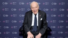 Estée Lauder: Πέθανε ο γιος της ιδρύτριας της εταιρείας, Λέοναρντ Λόντερ, στα 92 του χρόνια