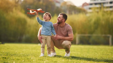 Δημιουργώντας αξία: Επενδύοντας στους ανθρώπους και τις οικογένειες του αύριο