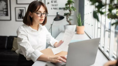 Διαδικτυακή απάτη: Προσοχή σε όσους έλαβαν μήνυμα επιστροφής χρημάτων συνιστά ο ΕΟΠΥΥ