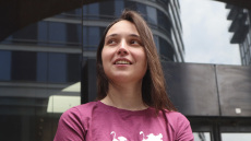 Ρωσίδα ερευνήτρια στο Χάρβαρντ κινδυνεύει με απέλαση, γιατί δεν δήλωσε στο τελωνείο... έμβρυα βατράχου!
